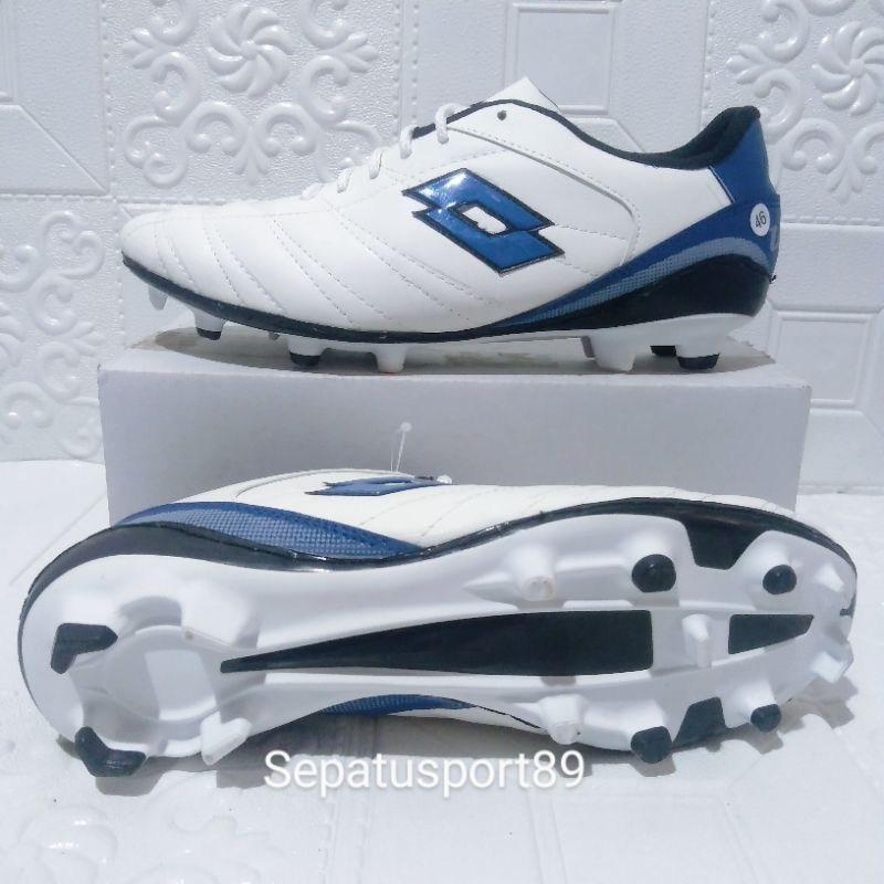 Sepatu bola size JUMBO/Outsole sudah dijahit keliling/Ukuran 44-45-46-47