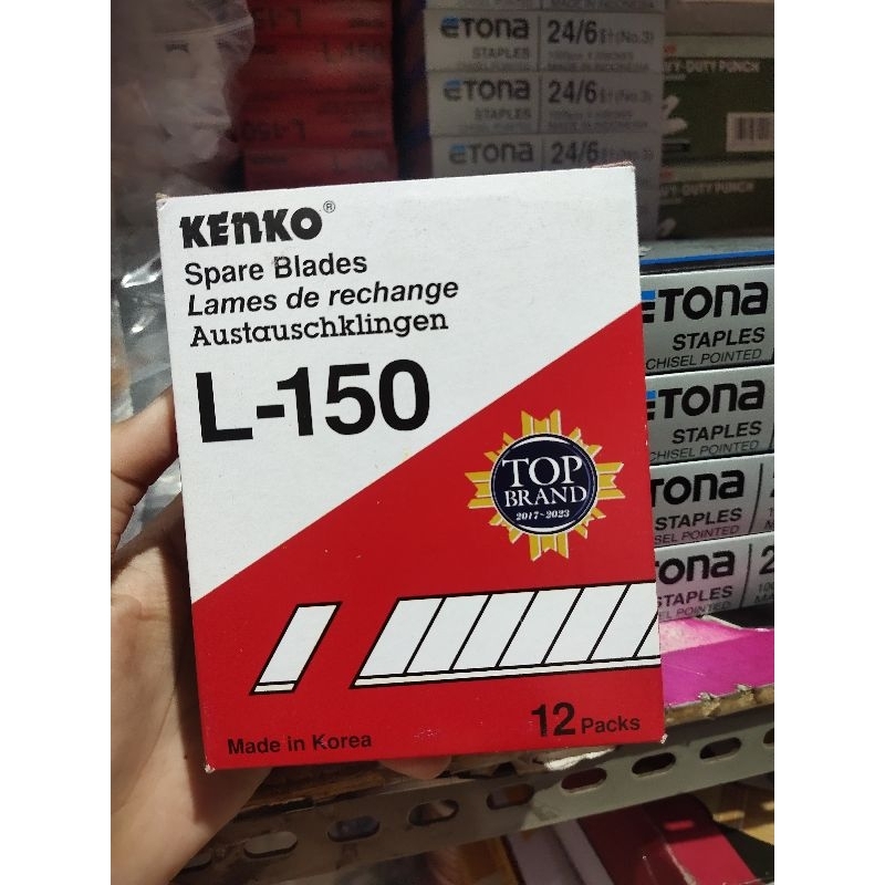 

(1 BOX) lsi Kater Besar L-150 KENKO Spare Blades