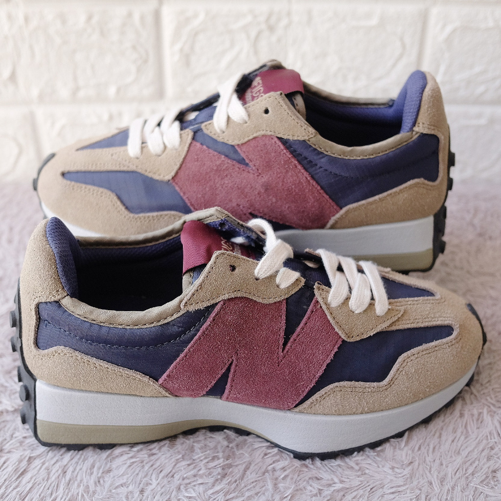 Sepatu Anak Remaja New Balance 327 X Figs Olive