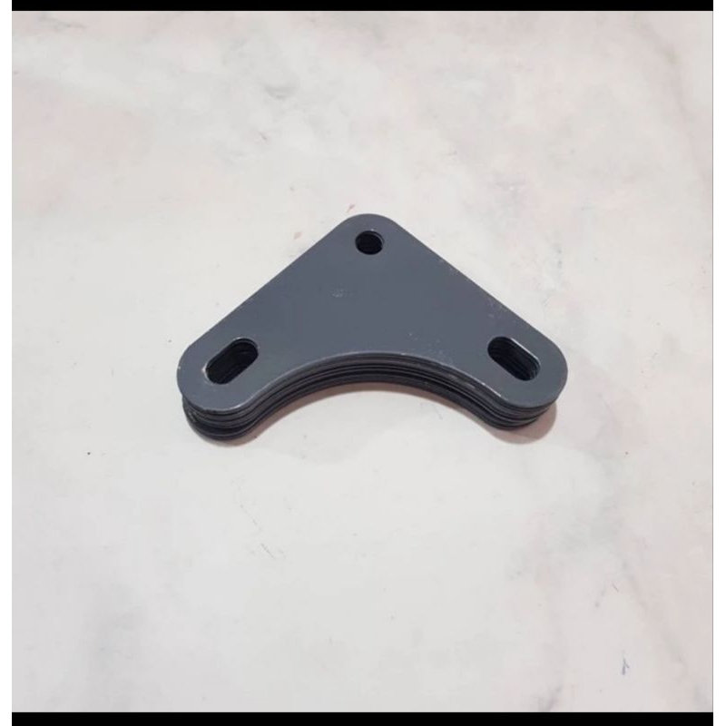 siku sama baut rak besi lubang