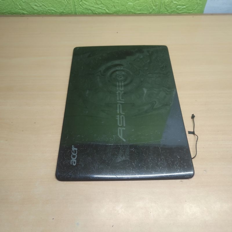 Casing Atas Tope Case Casing Cover Notebook Acer Aspire One 722 AO722