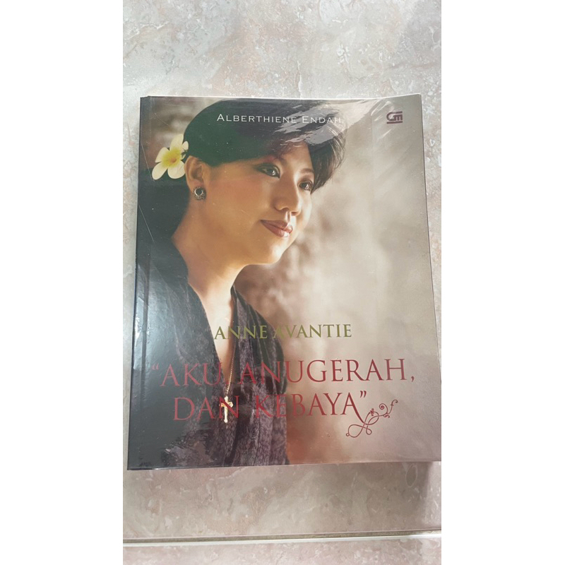 [preloved] Anne Avantie "Aku Anugerah dan Kebaya"