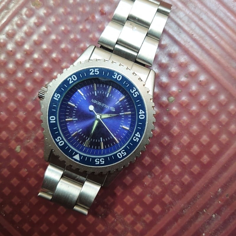 mild seven diver watch