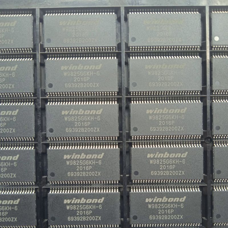 IC WINBOND W9825G6KH-6 SDRAM Keyboard Yamaha