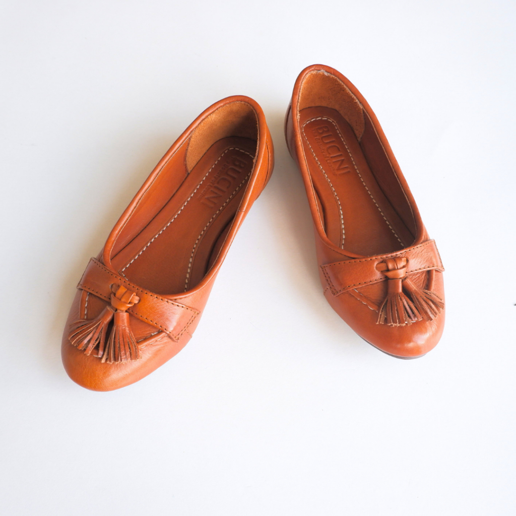 Sepatu Flat Wanita Kulit Asli Premium | BUCINI GV 104 H Leather Flat Shoes