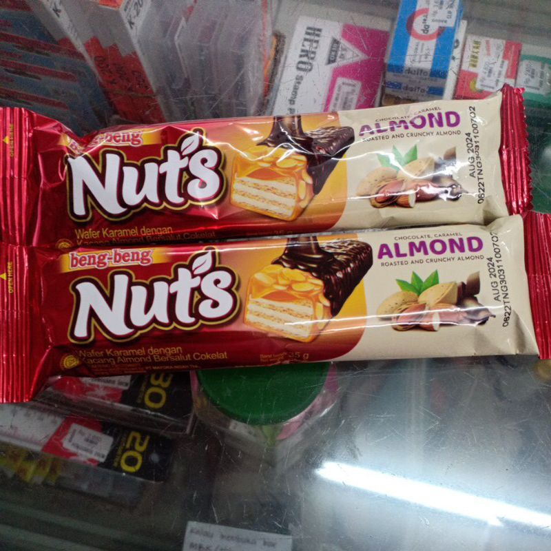 

Beng-Beng Nuts Chocolate Caramel Almond 35gr