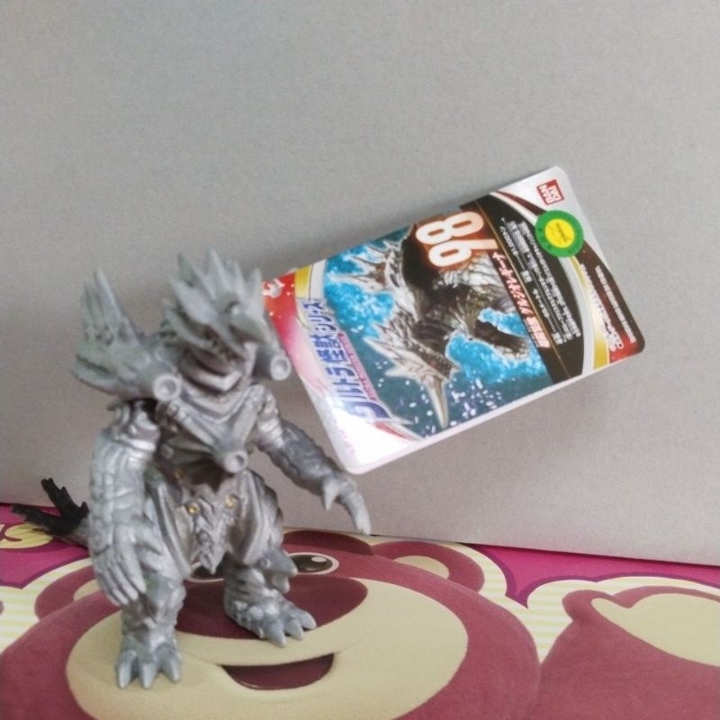 FIGUR 98 ULTRAMAN GORGIO REGINA 31512 [ORIGINAL BANDAI]