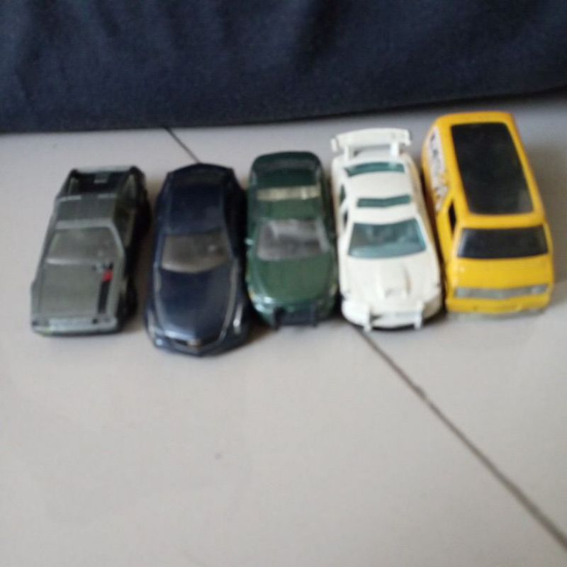 Hot wheels random real car loose