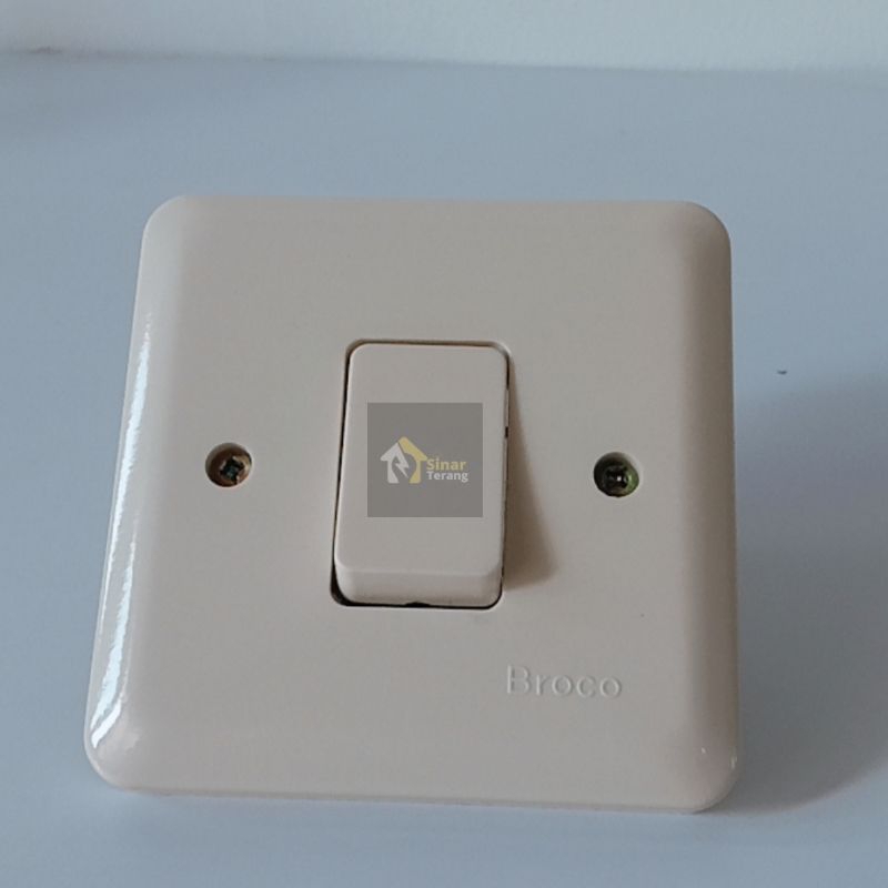 Saklar Tunggal /Saklar Engkel IB Inbow Broco/ Saklar Lampu