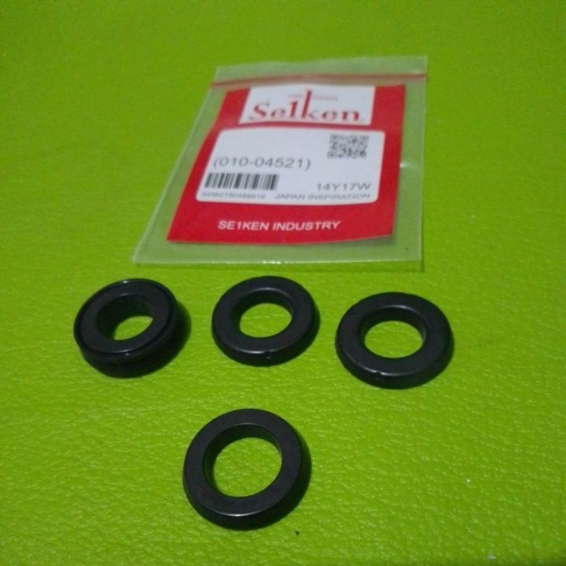 karet master central rem atas kijang kapsul