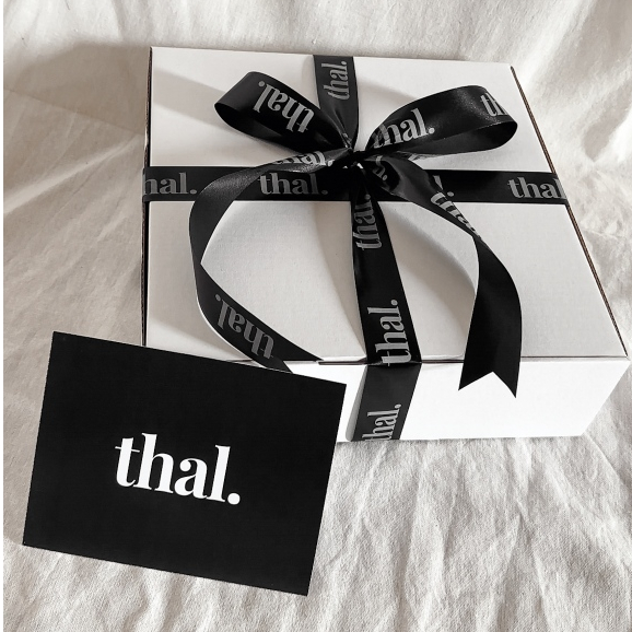 

Additional Exclusive Gift Wrap