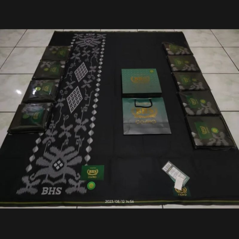 sarung BHS limited edition seken like new