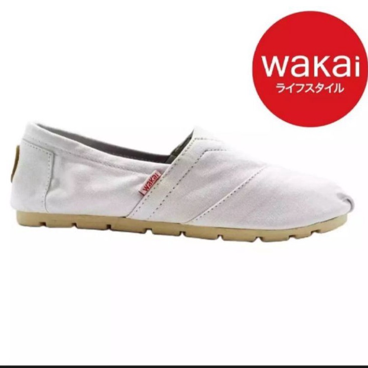 Bestseller sliponslipon priaslipon wanitaWakaiWakai putih polosWakai priaWakai wanita