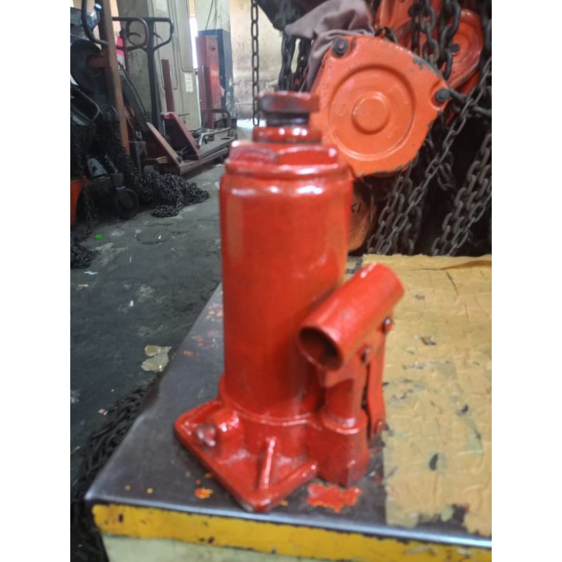 Dongkrak botol 10 Ton
