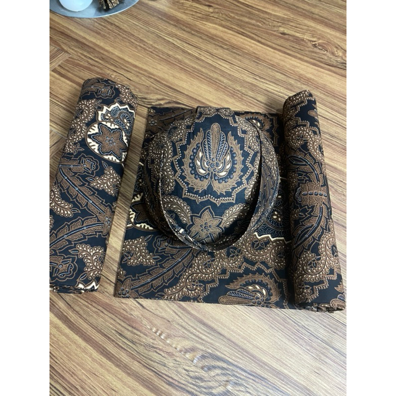 Jarik Set Blangkon Motif Bokor Mas Dagel