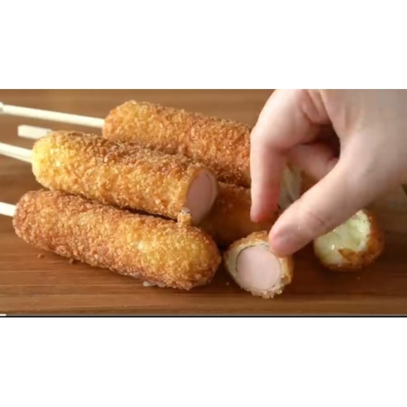 

Corndog (sosis dan mozzarella )