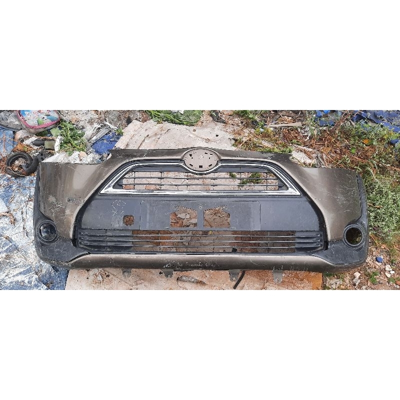 BUMPER DEPAN SIENTA ORIGINAL