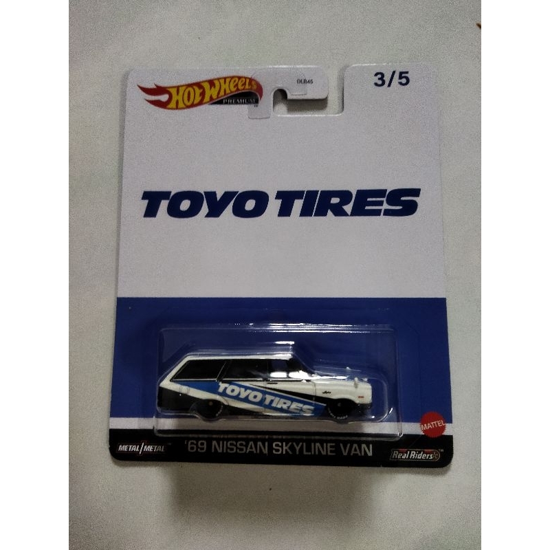 hotwheels nissan skyline van Toyo tires