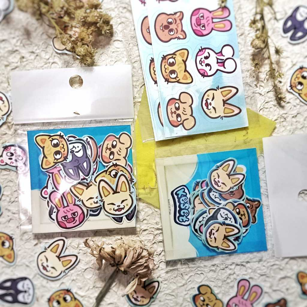 

SKZOO Sticker Pack A6 (24pcs) | Fanart Stray Kids Wolfchan Leebit Dwaekki Jiniet Hanquokka Bbokari PuppyM Foxi.ny