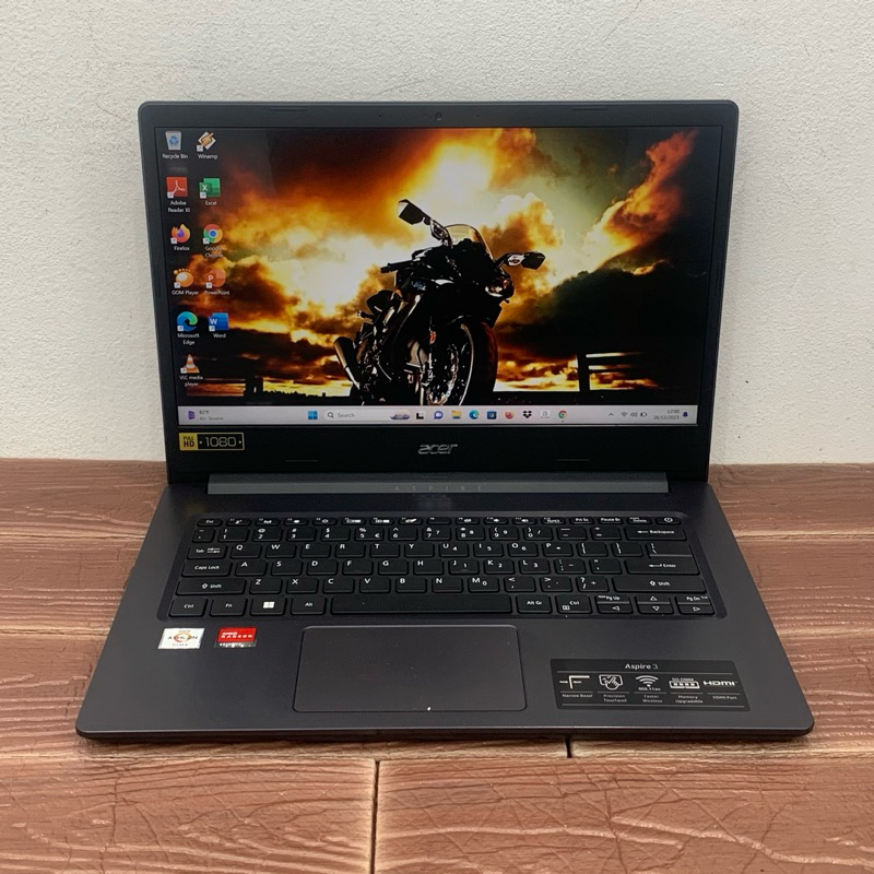 Acer Aspire 3 Amd Athlon silver 3050U RAM 4GB SSD 256GB FHD 2nd