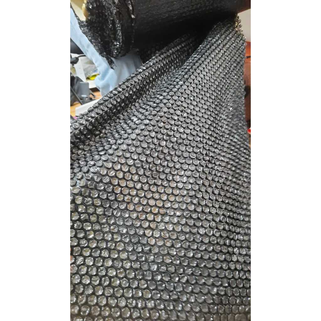 

BUBBLE WRAP TAMBAHAN PACKING UNTUK KEAMANAN PAKET YANG DI BELI
