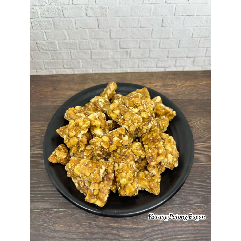 

KACANG POTONG 100 GRAM | KACANG KARAMEL POTONG KACANG TANAH POTONG KARAMEL SNACKY MEDAN