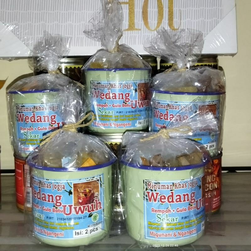 

Wedang Uwuh Sekar Kemasan Cangkir Enamel