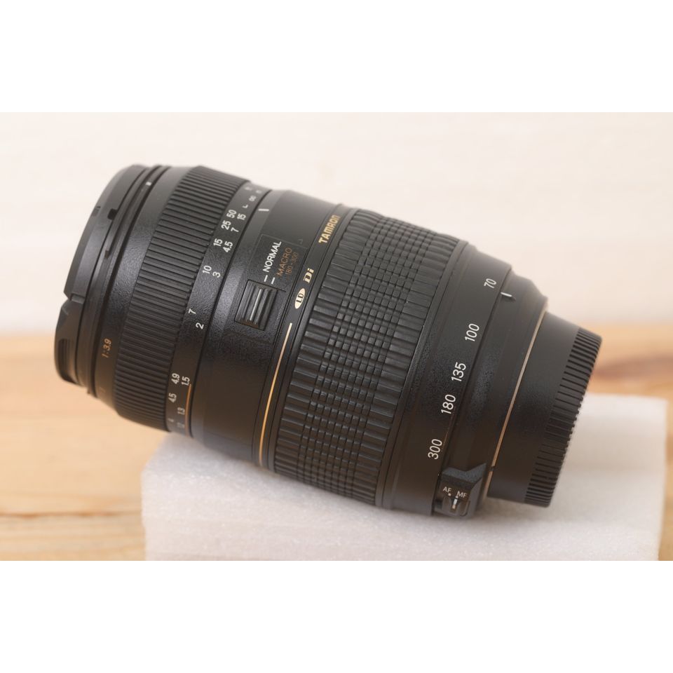 Tamron 70-300mm For Nikon