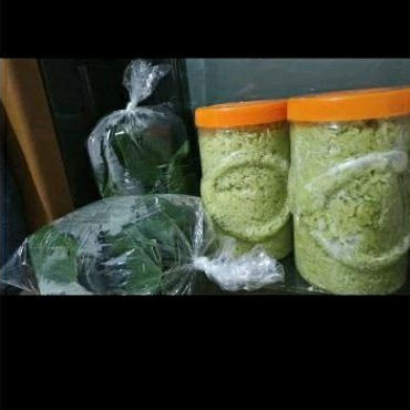 

ready peyem ketan isi 2 toples