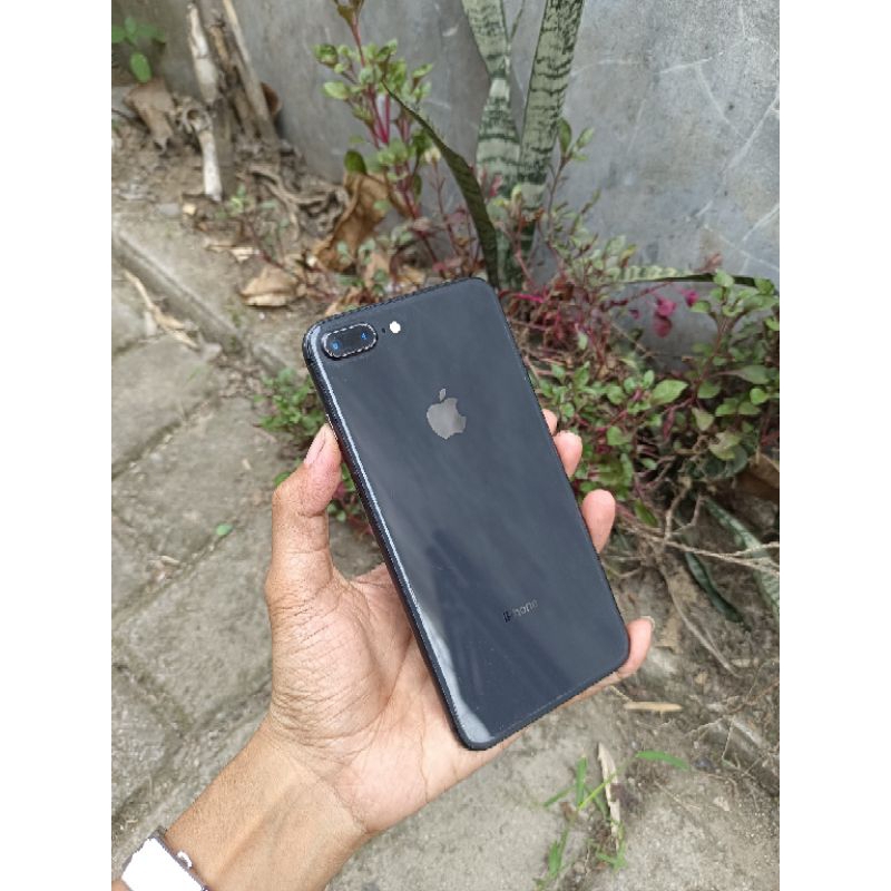 iphone8 plus 64 GB second