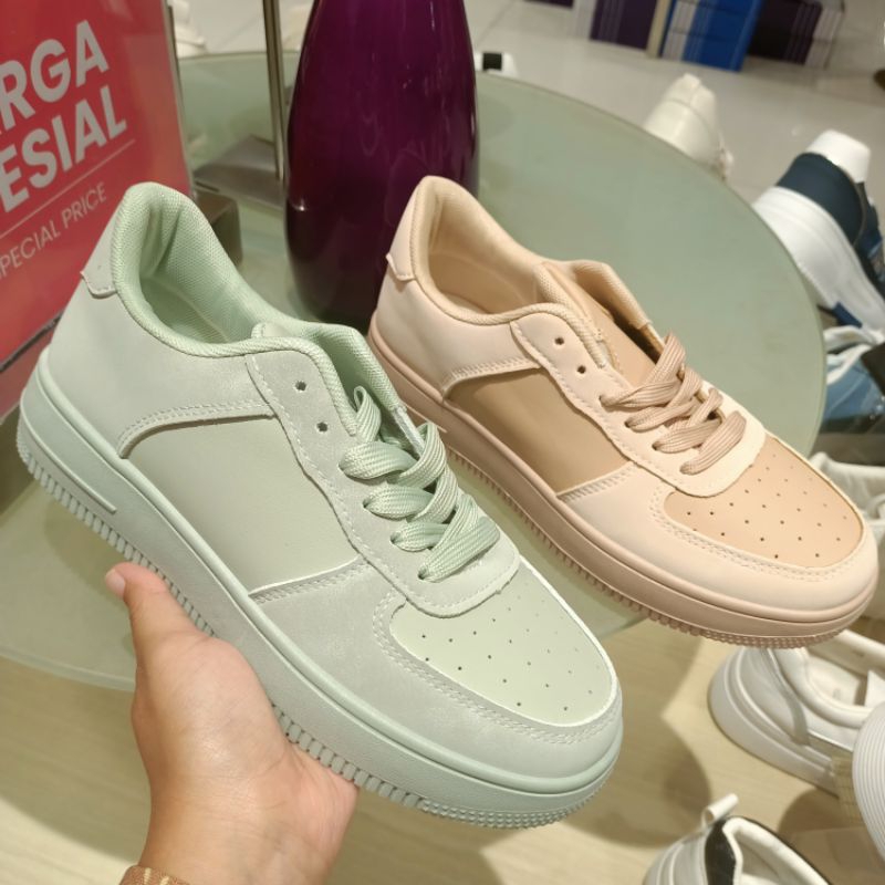 sepatu wanita sneakers LAVIOLA