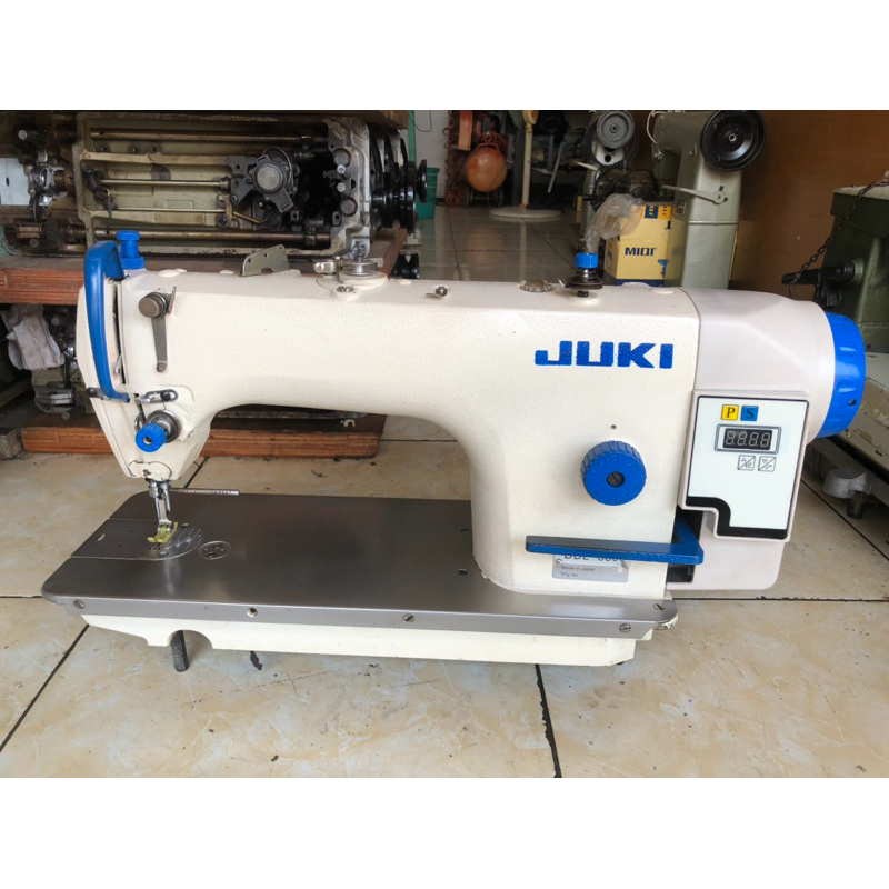 Mesin jahit Juki