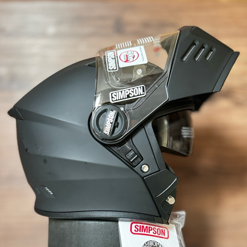 HELM SIMPSON DARKSOME BLACK MATT MODULAR