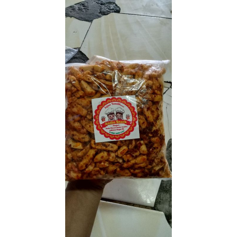 

basreng pedas daun jeruk 500gram,