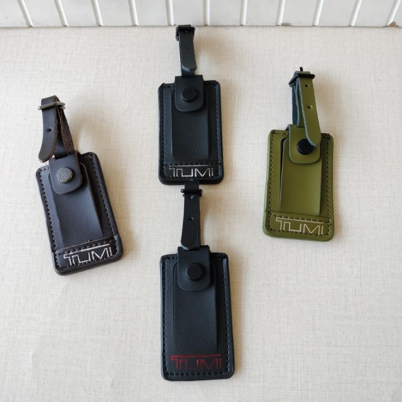 

GANTUNGAN NAME TAG TUMI KULIT/AKSESORIS TUMI BAHAN IMPORT PREMIUM QUALITY