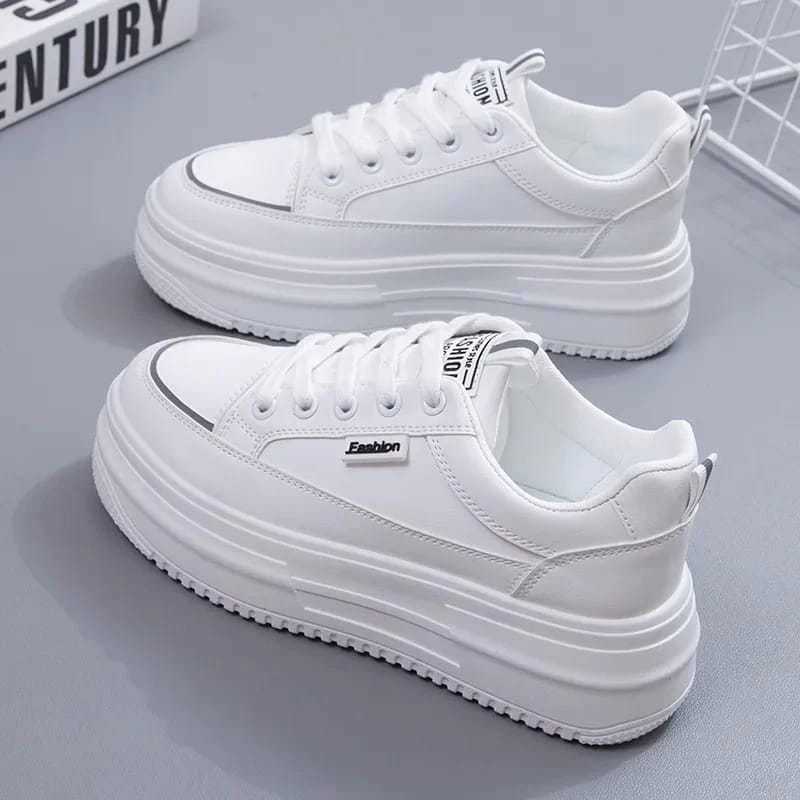 Sepatu Sneakers Putih Wanita Sepatu Wanita Casual Kekinian *
