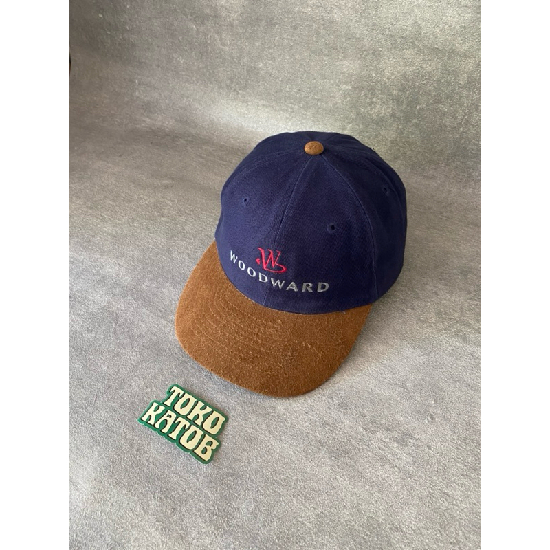 Topi Vintage Two Tone