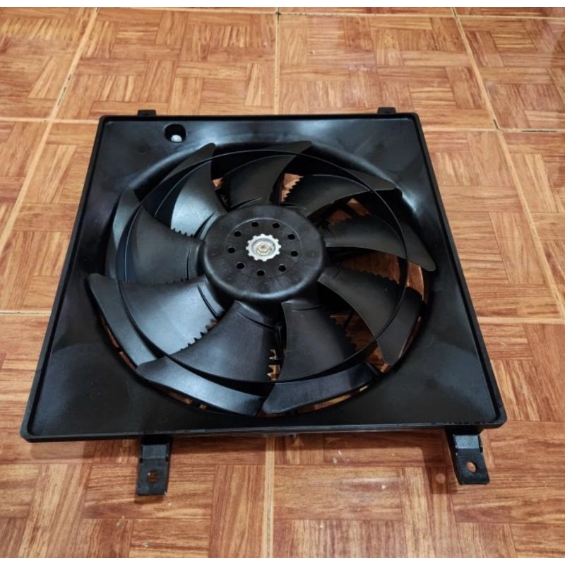 Extra fan komplit Assy kondensor Ac Suzuki xover sx4 asli 1set