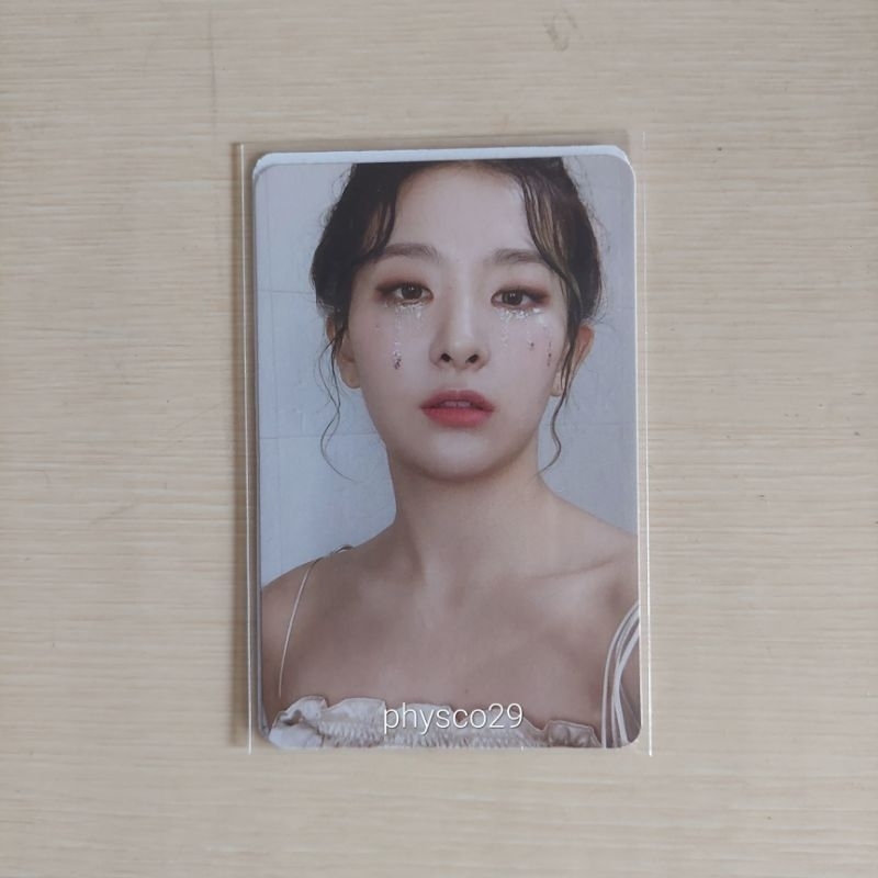 PC Seulgi Psycho The Reve Festival Finale (Seulgi nunmul) photocard red velvet