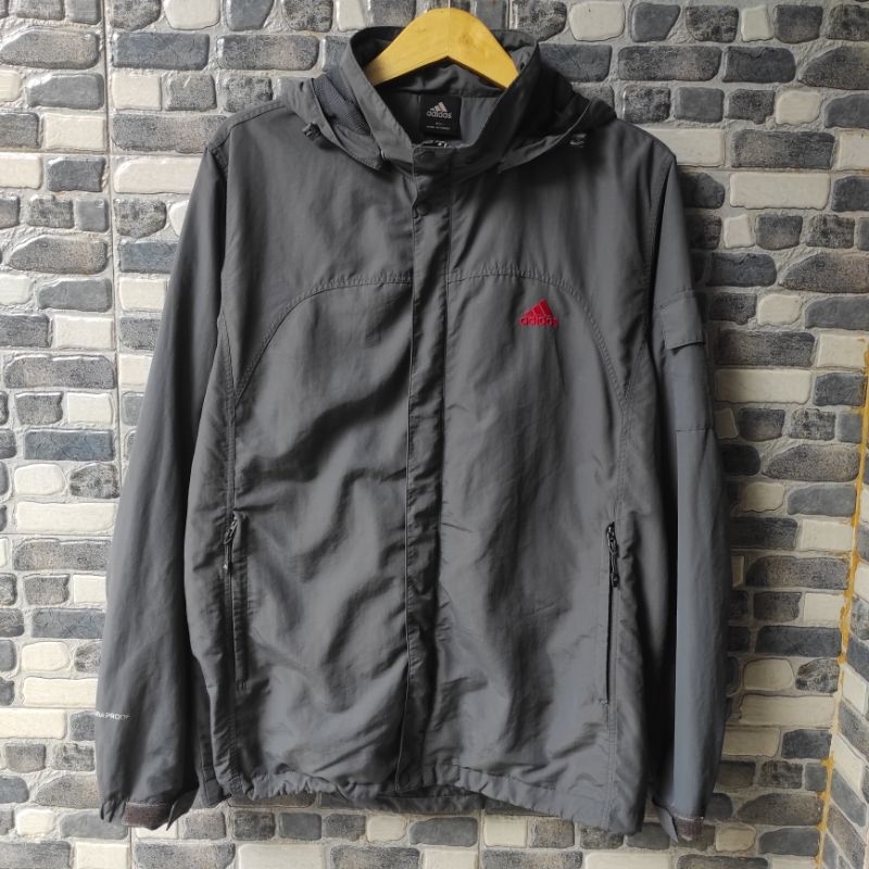JAKET OUTDOOR ADIDAS SAKU SAMPING / ADIDAS