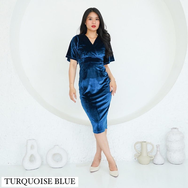 YASUI - Parfin Velvet Bodycon Dress | Bodycon Party Dress Wanita | Velvet Midi Dress