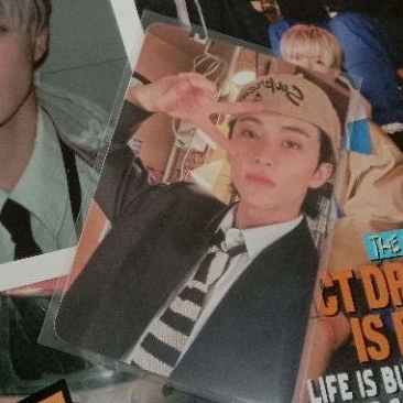 PHOTOCARD MARK PB ISTJ INTROVERT