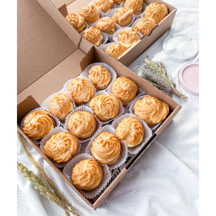 

1111 Mini soes vanila isi 12 pcs