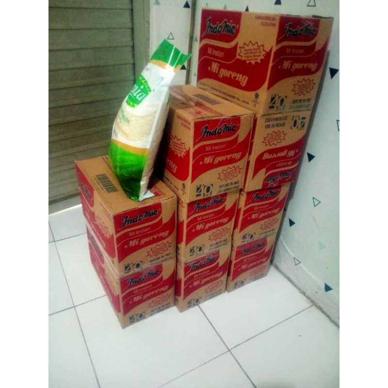 

INDOMIE GORENG 1 DUS 40PCS