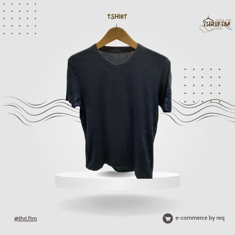 T-shirt Basic by Uniqlo