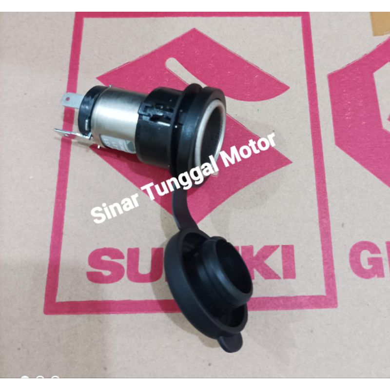 body socket usb lighter suzuki ertiga XL7 karimun wagon ignis sx4 new carry asli