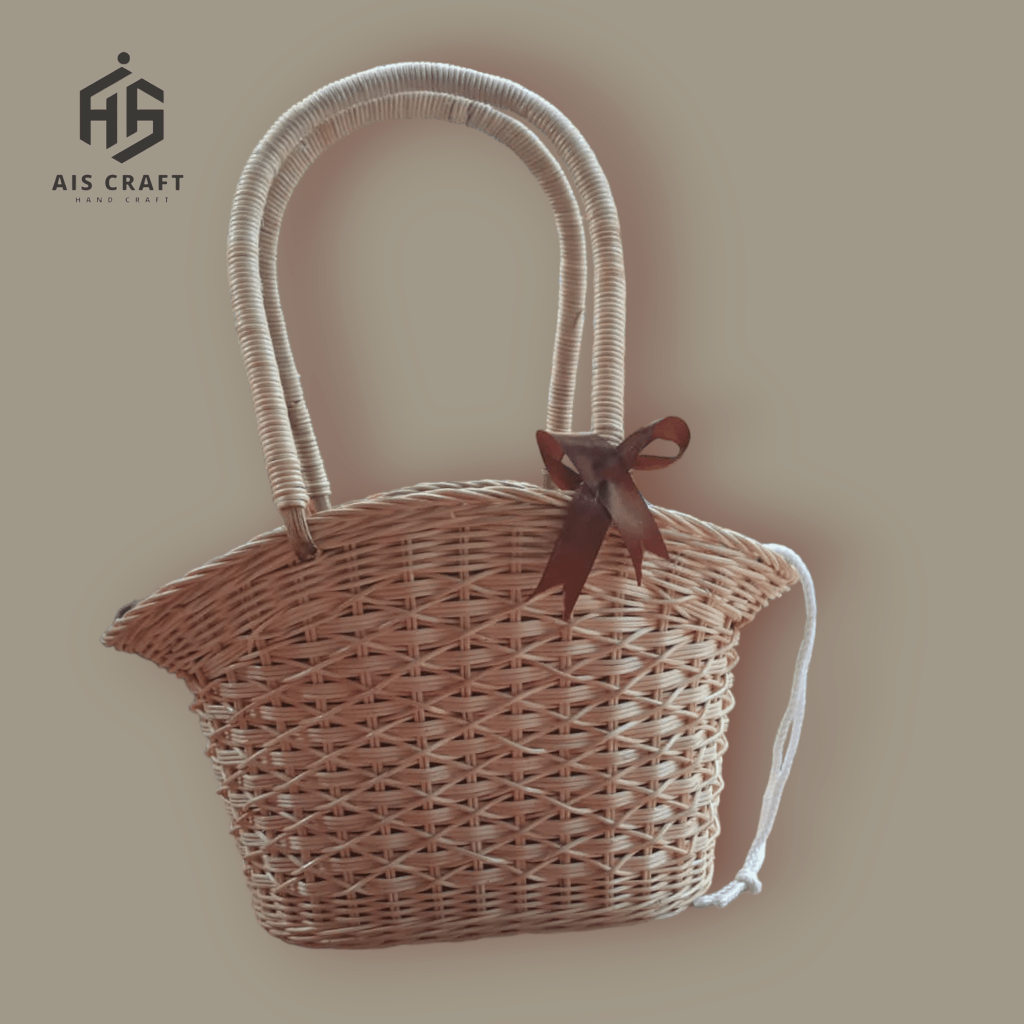 ID TAS WANITA ANYAMAN ROTAN KUALITAS IMPORT&EXPORT DAN ROTAN PILIHAN