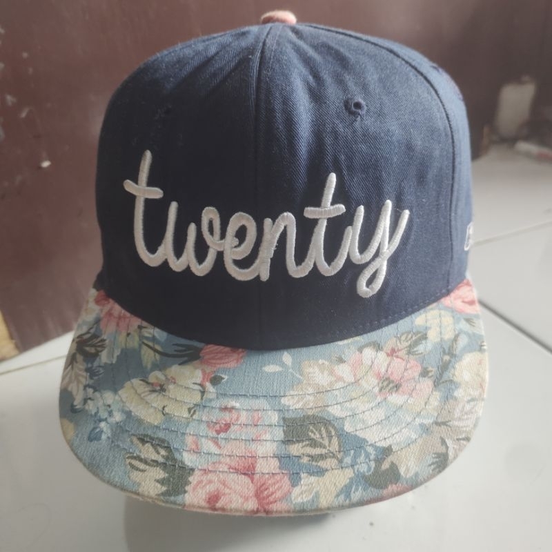 topi snapback capten CAP10