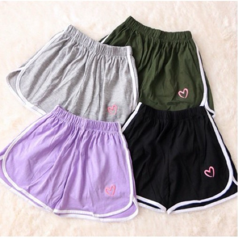 Celana Pendek Love • Hot Pants Love
