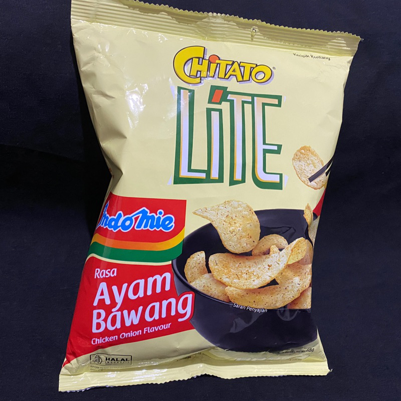 

KERIPIK KENTANG CHITATO LITE INDOMIE AYAM BAWANG POTATO CHIPS